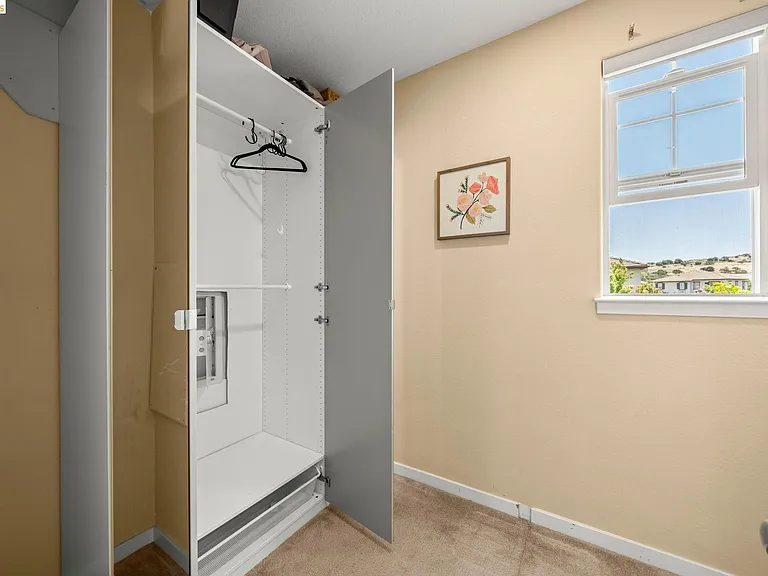 339 Emory Ct — Photo 20