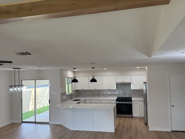 11207 Slippery Elm Trl, Austin, TX 78750