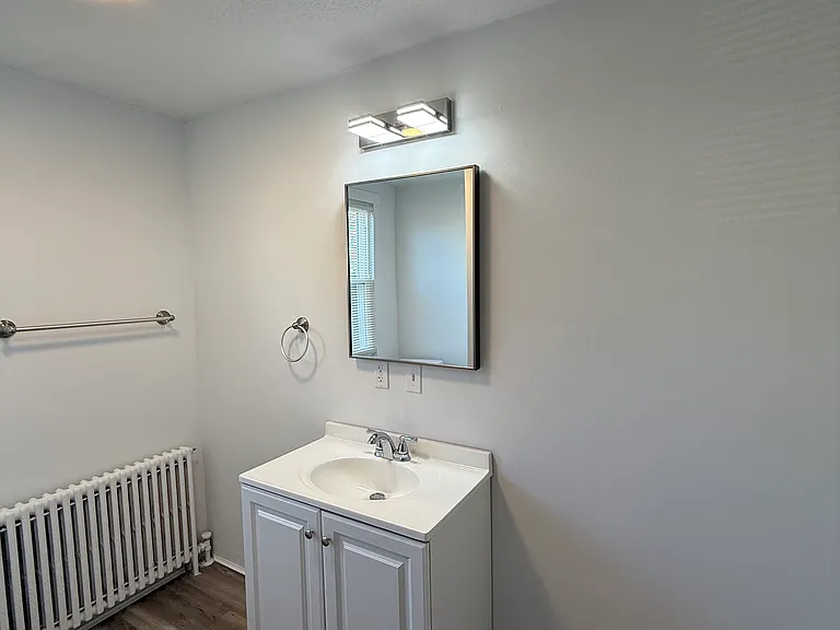 1841 Chislett St — Photo 11
