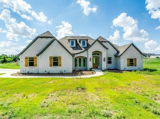 201 Harvard Ln, Springtown, TX 76082