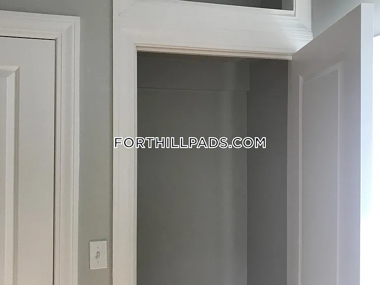 6 Saint James Pl — Photo 15