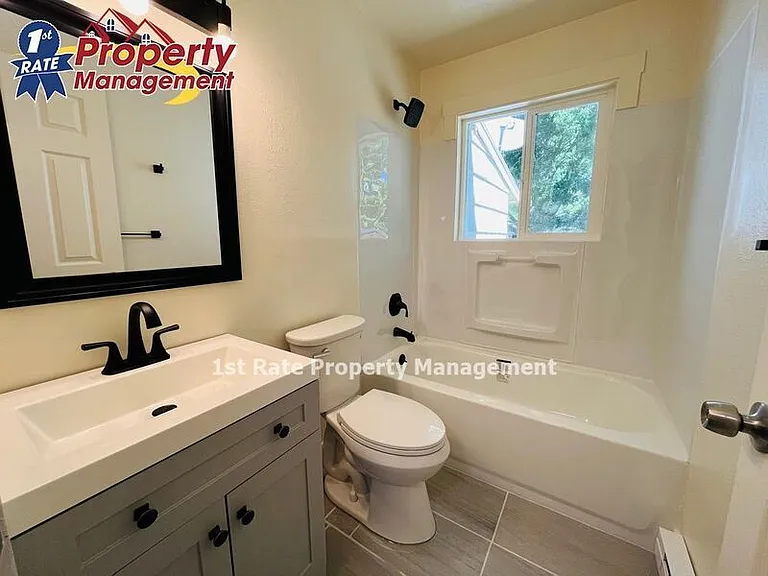152 E Mission Dr — Photo 8