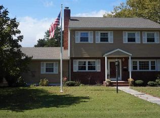 901 Shore Rd, Linwood, NJ 08221