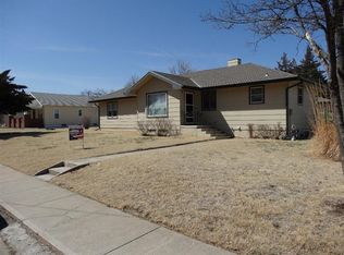 1200 Cottonwood St, Ellis, KS 67637