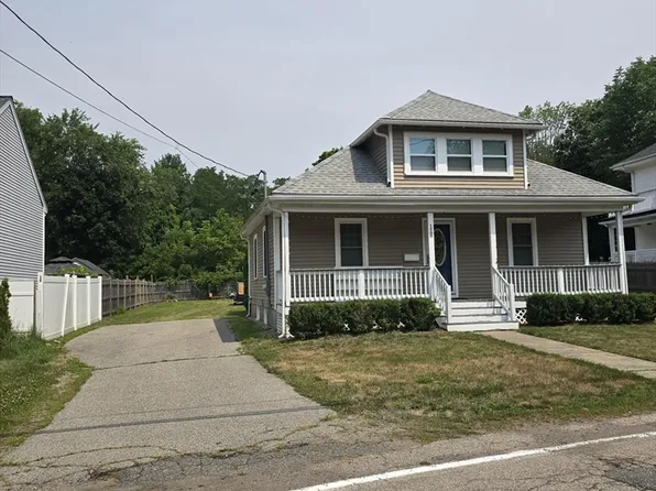 118 Edson St, Brockton, MA 02302