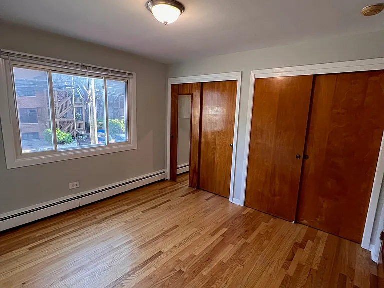 2036 W Foster Ave #B4 — Photo 19