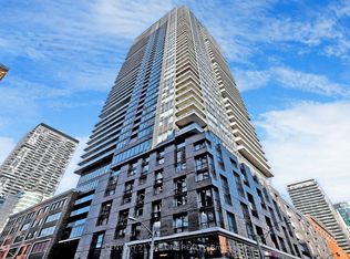 115 Blue Jays Way #3301, Toronto, ON M5V 0N4