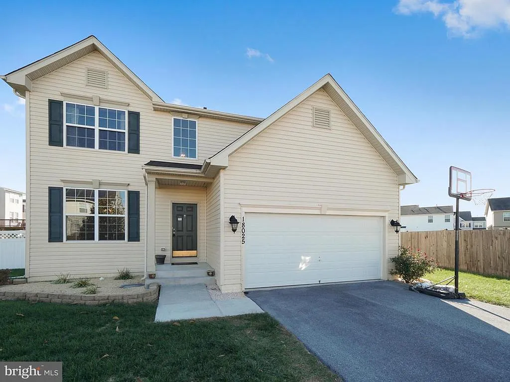 18025 Cavalier Ct photo 1