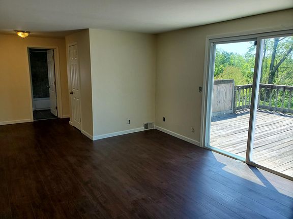 3rd image of 254 Jamesville Ave
