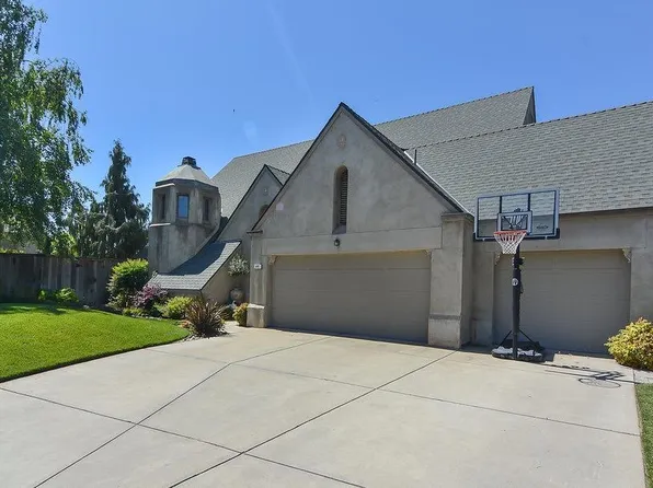 896 Cinnamon Teal Ct, Manteca, CA 95337