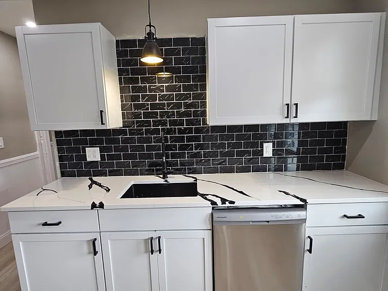 100 Linwood Ave #3 — Photo 1