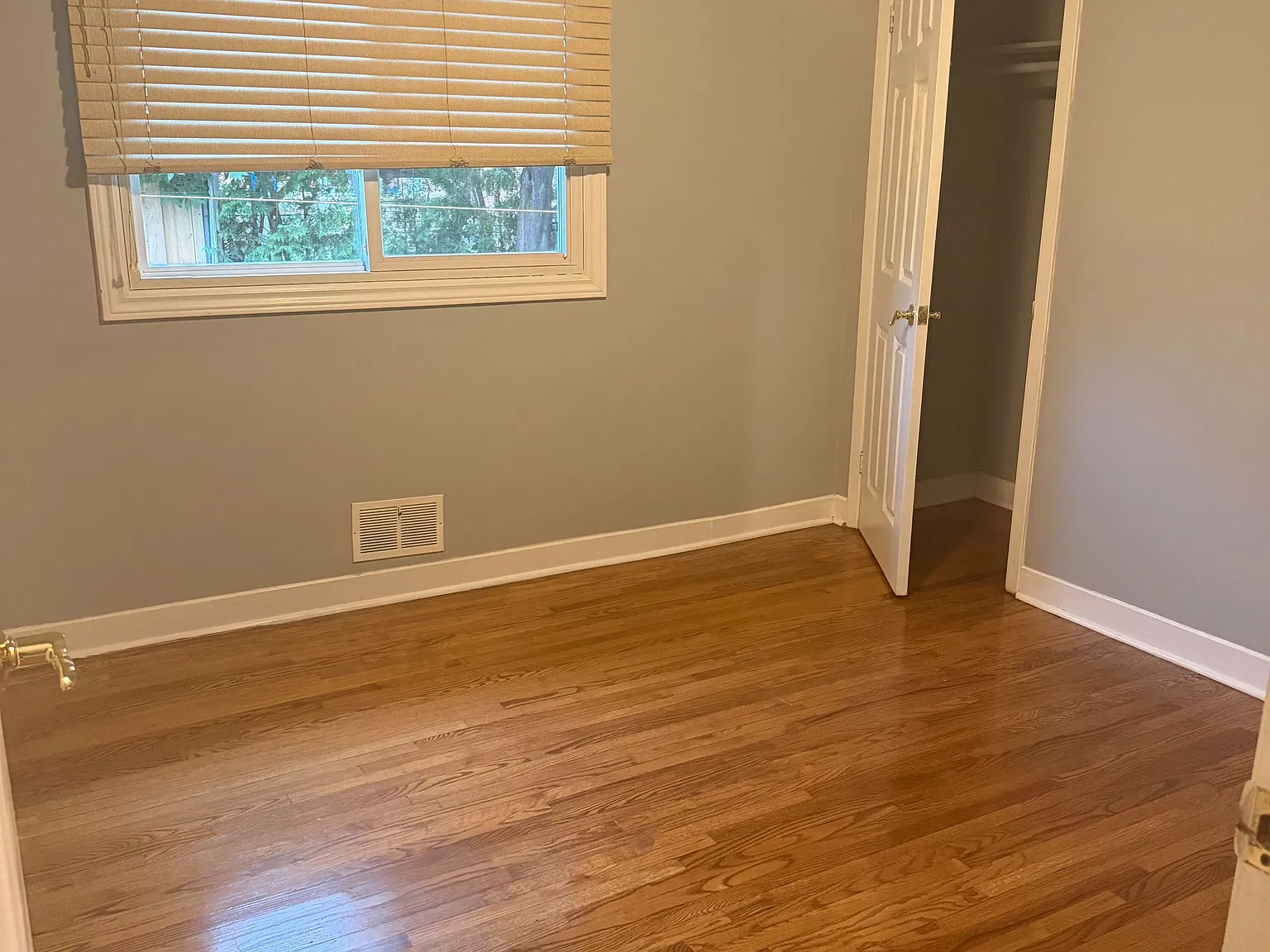 3 bed, $3,000 — Photo 3