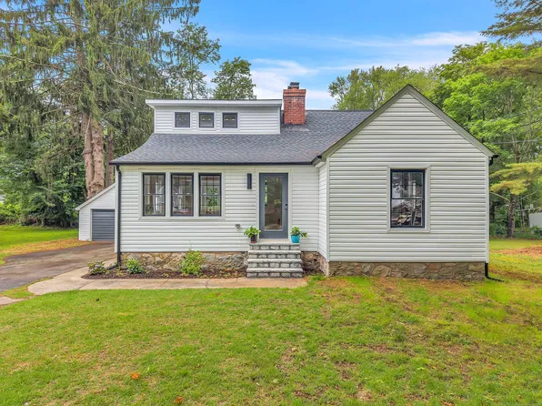 153 Hewitt Road, Stonington, CT 06355