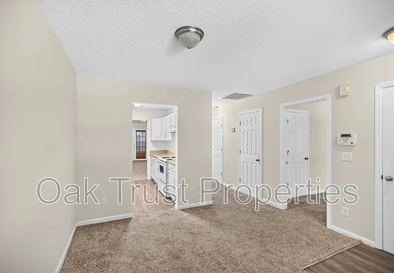 7939 Vermont Rd — Photo 9