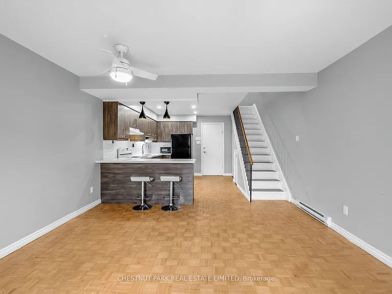 880 Broadview Ave #3 — Photo 6
