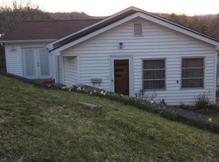 212 Ratliff St, Richlands, VA 24641
