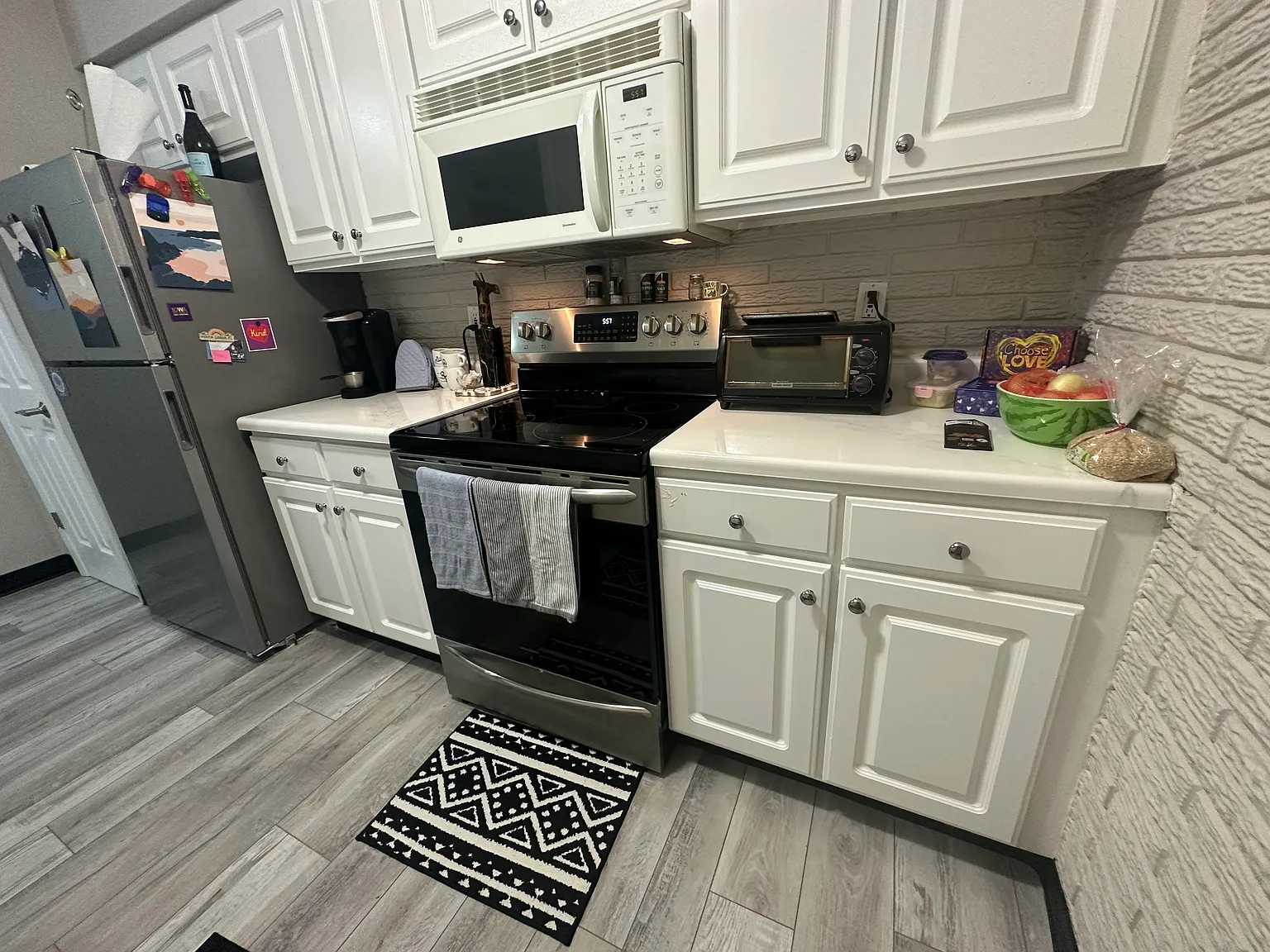 2 bed, 820 sqft, $1,250 — Photo 4