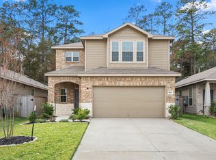 10477 Pineland Dr, Willis, TX 77378