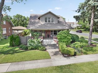 322 E 14th St, Lockport, IL 60441