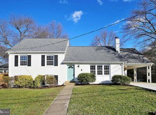 1128 Priscilla Ln, Alexandria, VA 22308