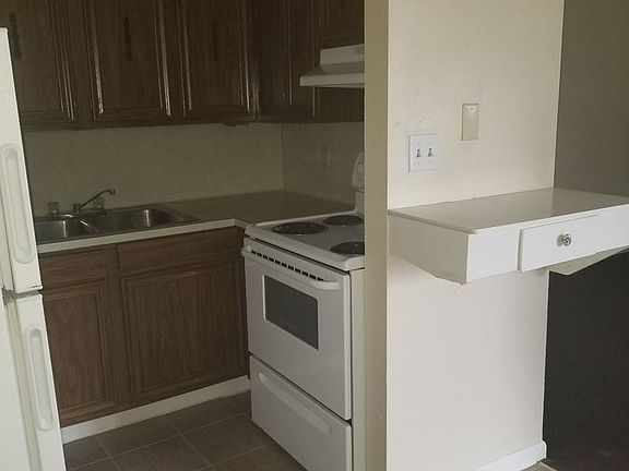 5th image of 630 S Missouri Ave APT 8