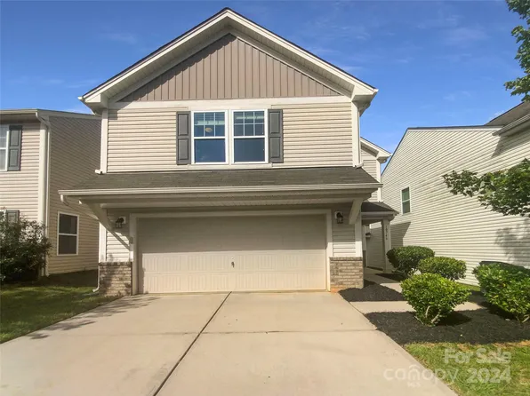 10746 Derryrush Dr, Charlotte, NC 28213