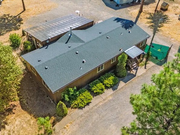 110 Pine Tree Way, Selma, OR 97538