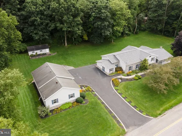 443 Stevenson Rd, Port Matilda, PA 16870