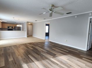 2095 Burroughs Rd, The Villages, FL 32162