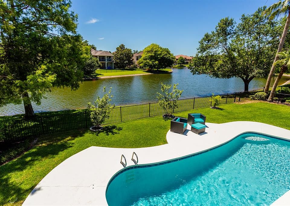 1st image of 42 Harbor View Dr