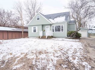 5032 Allison Ave, Des Moines, IA 50310