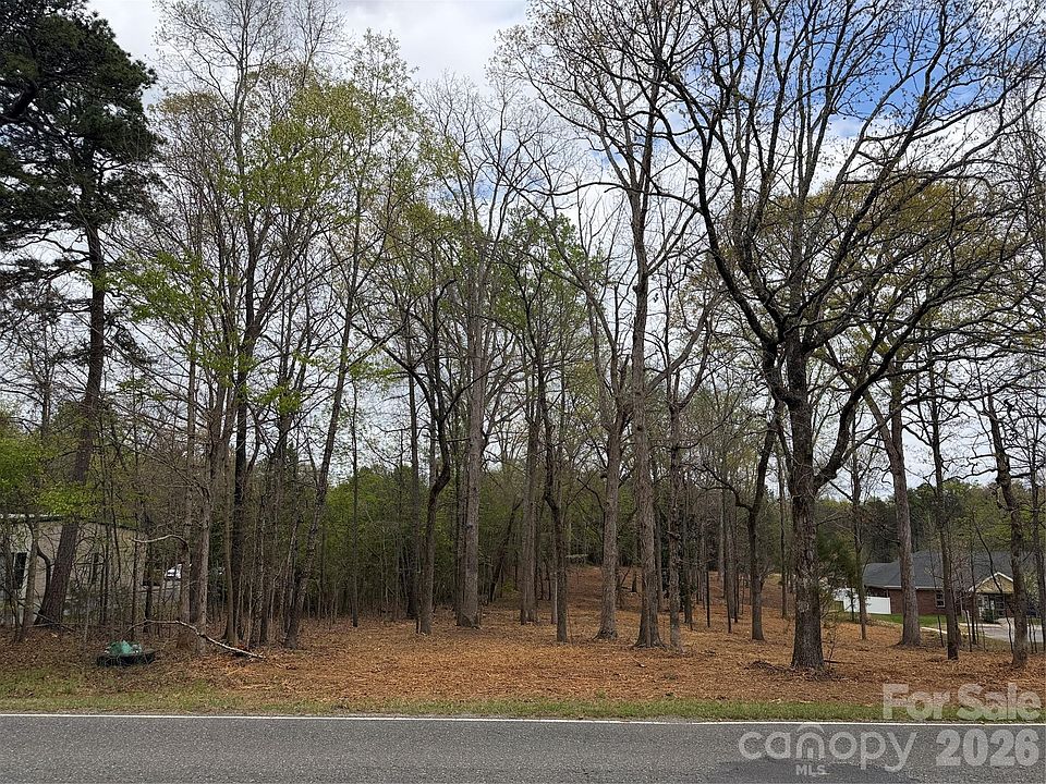1st image of 946 Wendover Heights Dr