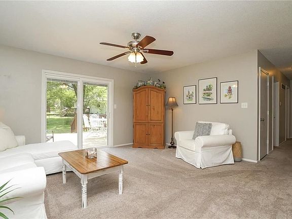 5th image of 712 NW Oxford Dr