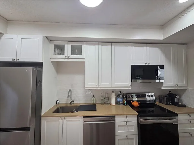603 Serramonte Dr NE — Photo 4