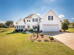 1901 Redwood Dr, Oakboro, NC 28129