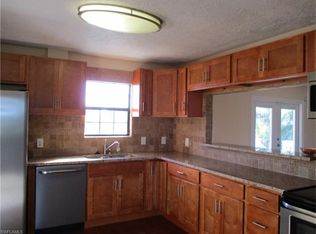 3001 SW 2nd Ave, Cape Coral, FL 33914
