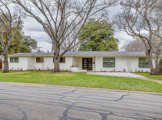 4517 Hildring Dr E, Fort Worth, TX 76109