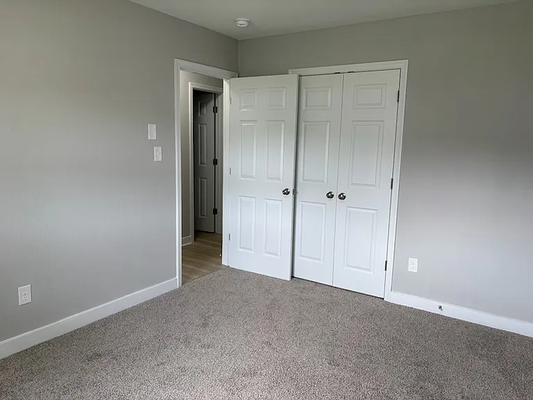 204 Greenwell Dr — Photo 10