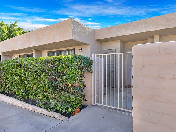 2nd image of 45450 Ocotillo Dr APT B