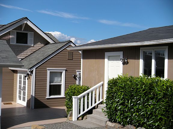 Alley access - detached tara