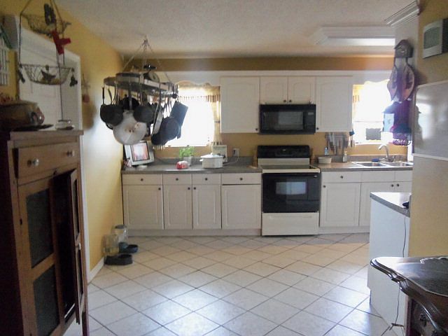 2nd image of 5301 Hwy 168