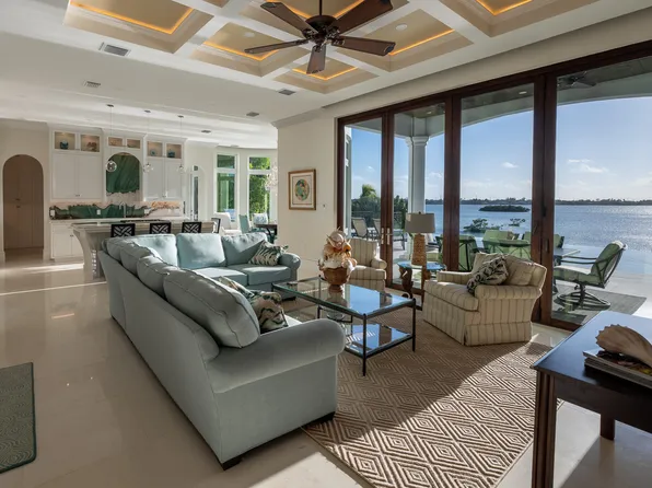 42 Cannon Royal Dr, Key West, FL 33040