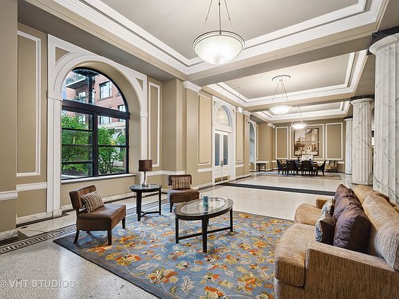 3rd image of 1439 S Michigan Ave APT 212