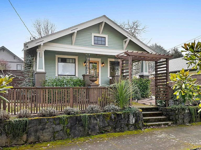 1634 N Schofield St — Photo 8