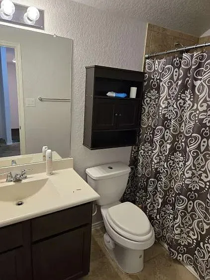 Bathroom A: downstairs