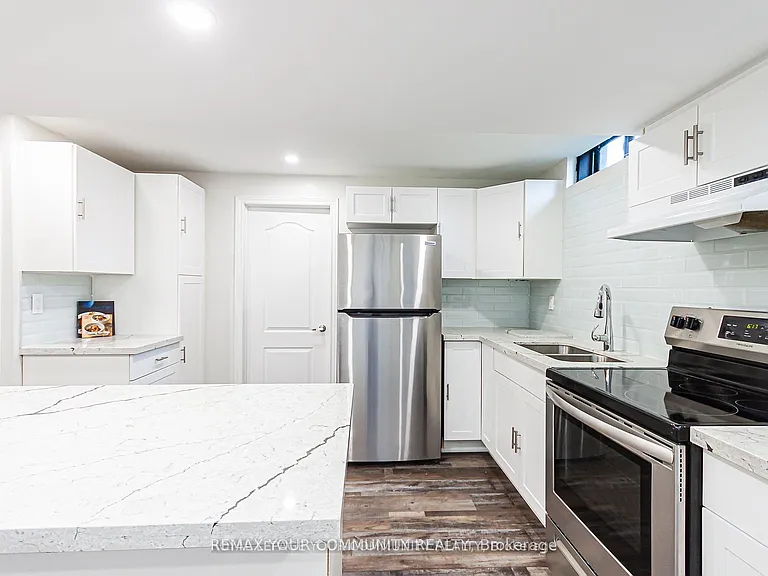 33 Durness Ave #BASEMENT — Photo 9