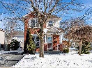 557 Old Newbury Ln, Cambridge, ON N3H5M4