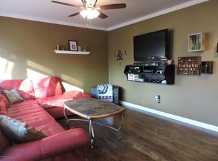 410 Fayette St, Jonesville, MI