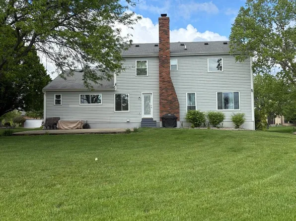 8297 Lakevalley Dr, Cincinnati, OH 45247