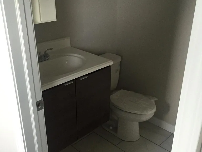 1408 6th Ave #9 — Photo 7